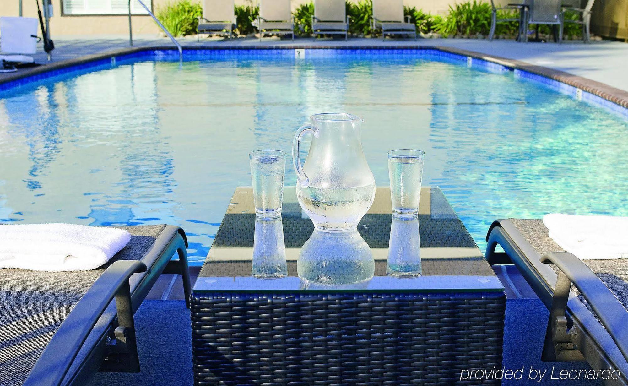 Spark By Hilton Airport 3*